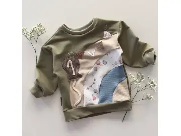 Regenbogen Sweater - Birthday Edition