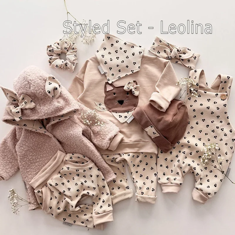 T-Shirt Finn / Oversize Sweater - Leolina