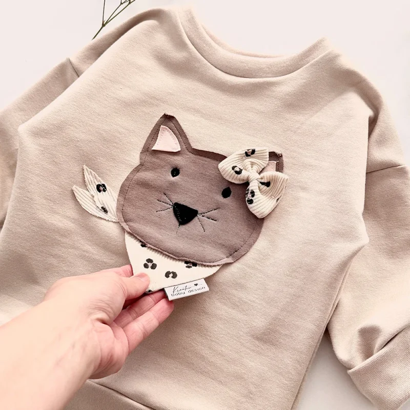 T-Shirt Finn / Oversize Sweater - Leolina